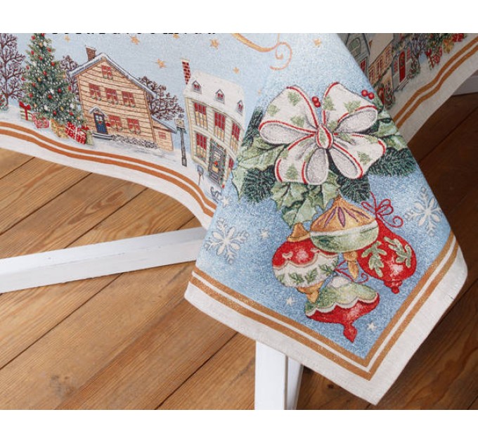 Скатерть новогодняя гобеленовая с люрексом Lefard Рождественская сказка 140х220 см